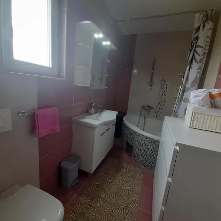 Mika Apartament